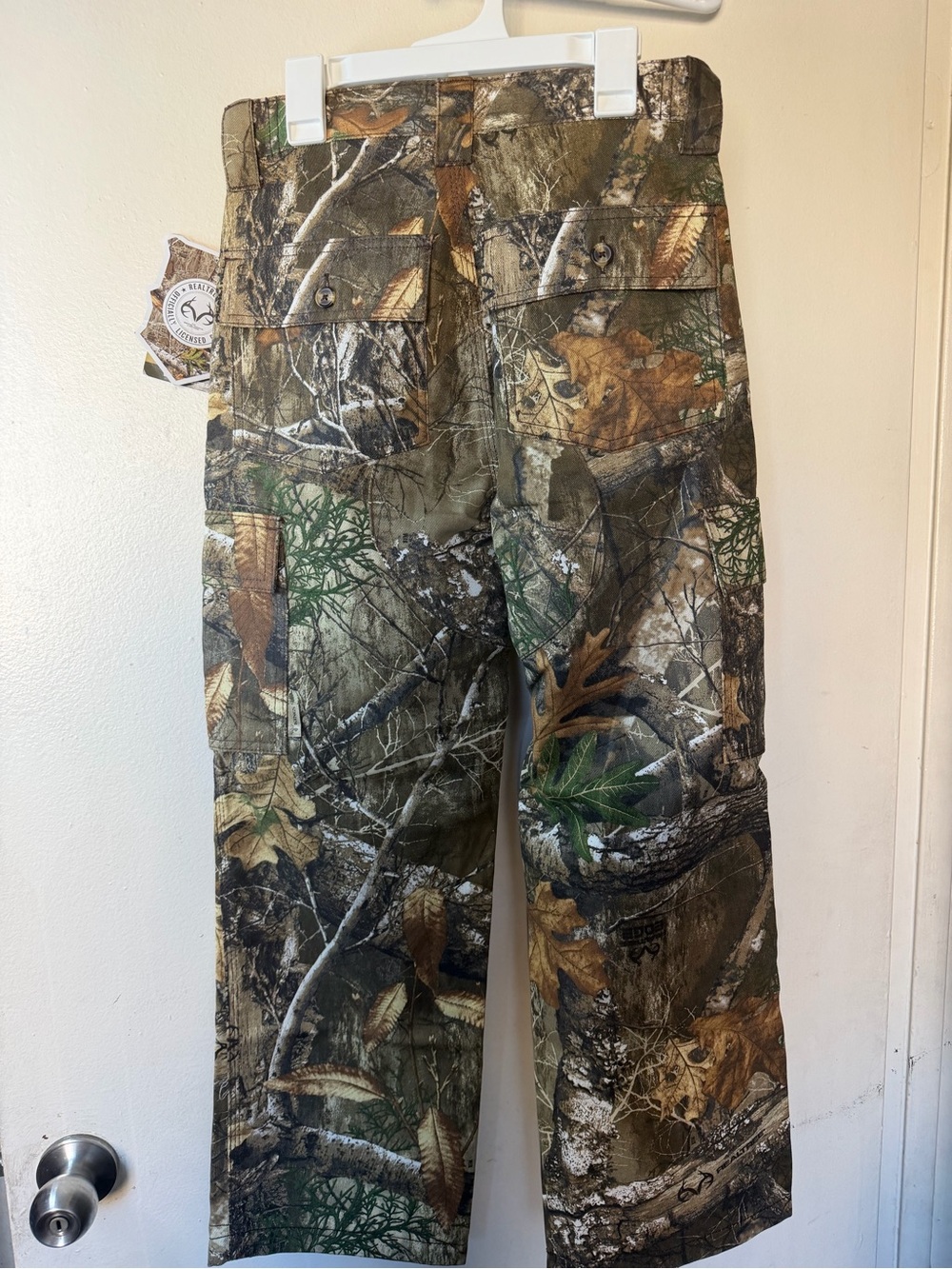 Kings Camo Realtree Edge Kids Six Pocket Hunting Cargo Pants 14/16 NWT - Picture 3 of 16